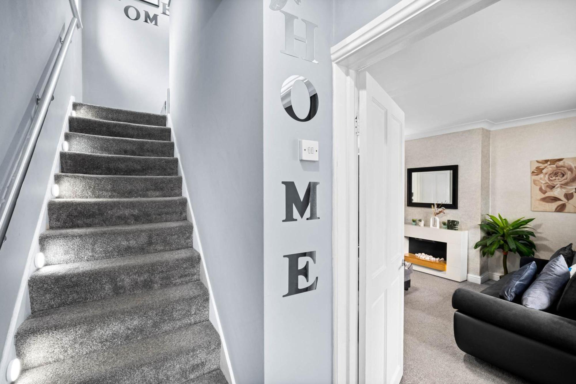 Stylish 3 Bedroom Home Away From Home Birmingham Exteriér fotografie
